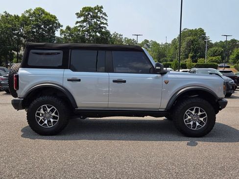 Used 2024 Ford Bronco Badlands AWD/4WD image 6