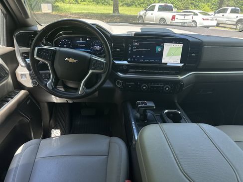 Certified 2023 Chevrolet Silverado 1500 LTZ AWD/4WD image 21