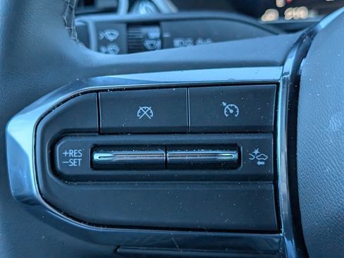 Used 2025 GMC Canyon Elevation w/ Convenience Package image 13