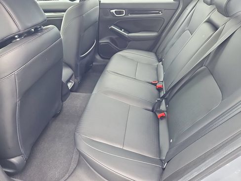 Used 2024 Honda Civic Touring image 31
