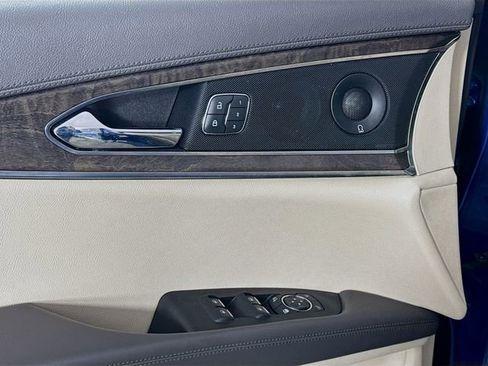 Used 2020 Lincoln Nautilus Reserve image 21