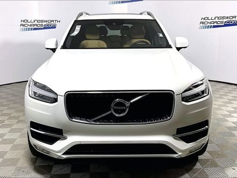 Used 2018 Volvo XC90 T5 Momentum w/ Convenience Package image 2