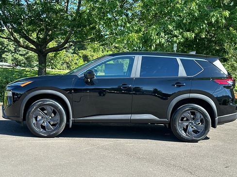 New 2026 Nissan Rogue SV AWD/4WD image 5