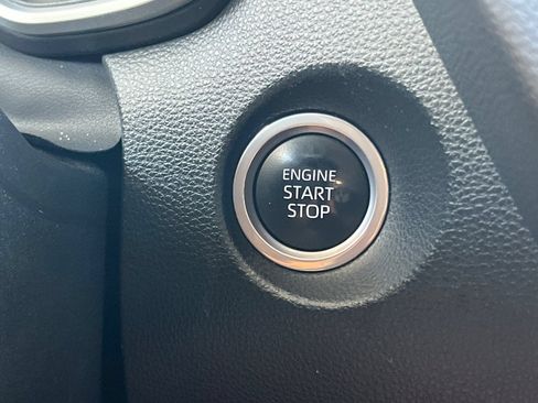 Certified 2023 Toyota Corolla Cross XLE FWD image 22