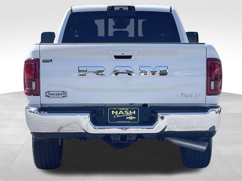 Used 2025 RAM 2500 Limited AWD/4WD image 4