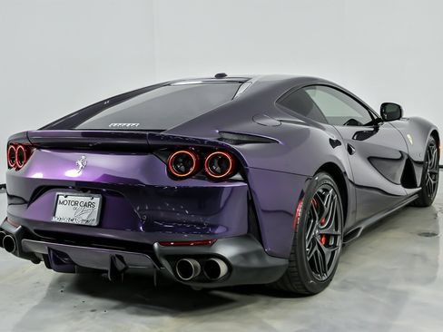 Used 2019 Ferrari 812 Superfast image 12