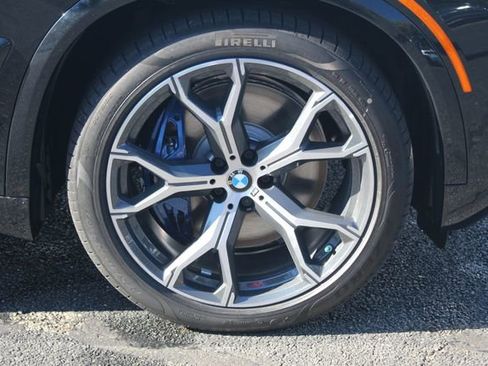 New 2026 BMW X5 M60i image 11