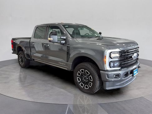 Certified 2026 Ford F250 Platinum w/ FX4 Off-Road Package AWD/4WD image 10