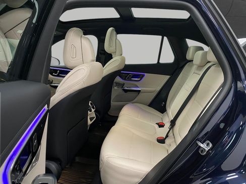 Certified 2024 Mercedes-Benz GLC 300 4MATIC image 29