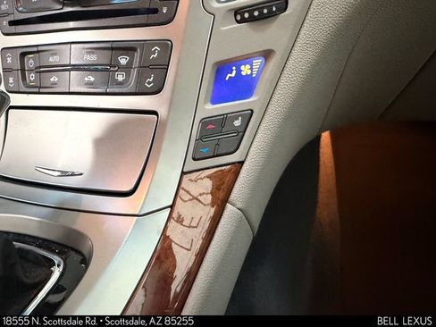 Used 2011 Cadillac CTS Luxury RWD image 28