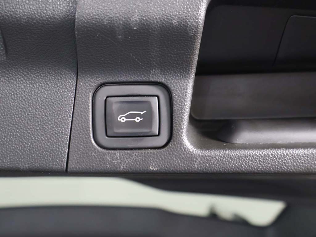 Used 2023 GMC Acadia Denali AWD/4WD image 21