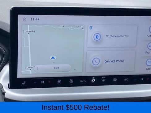 Used 2023 Ford Escape Platinum image 10