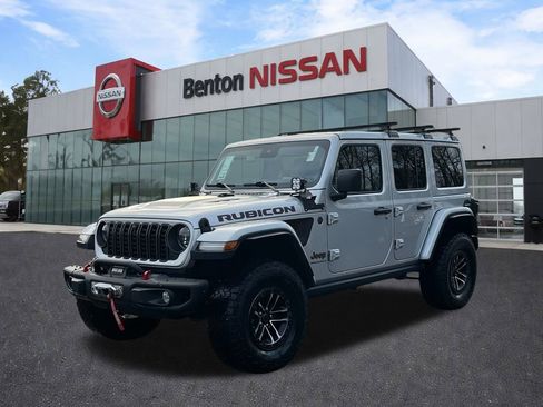 Used 2024 Jeep Wrangler Unlimited Rubicon image 14
