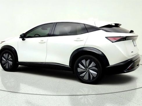 Used 2024 Nissan Ariya AWD image 7