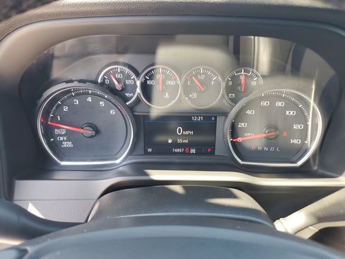 Used 2021 Chevrolet Silverado 1500 LT Trail Boss w/ Convenience Package II image 32