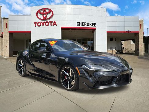 Used 2020 Toyota Supra Premium w/ Driver Assist Package RWD image 3