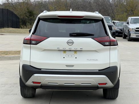 Certified 2023 Nissan Rogue Platinum w/ Platinum Premium Package image 4