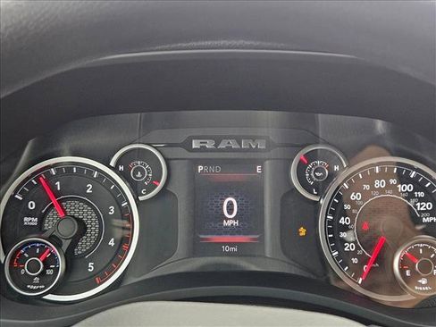 New 2026 RAM 3500 Tradesman AWD/4WD image 10