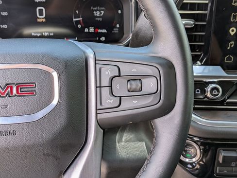 Used 2026 GMC Sierra 1500 SLT image 20