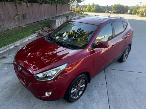 Used 2015 Hyundai Tucson SE image 14