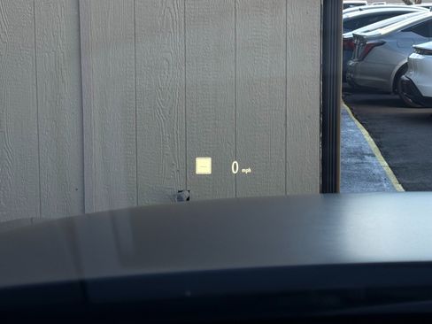 Used 2014 Rolls-Royce Wraith image 35