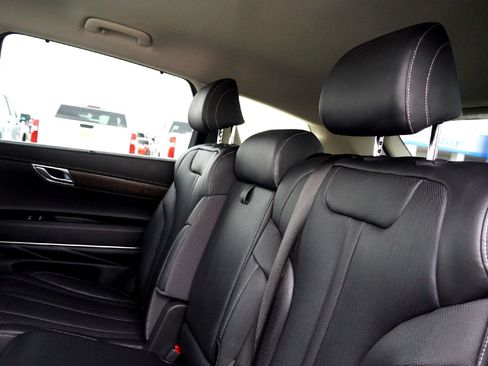 Used 2024 Genesis GV80 2.5T image 30