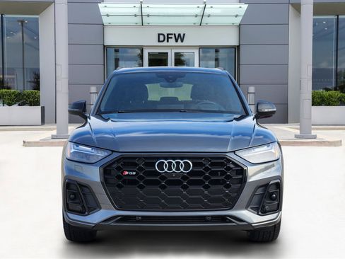 Used 2021 Audi SQ5 Prestige image 2
