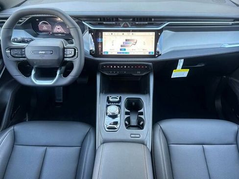 New 2026 Jeep Cherokee Limited image 13