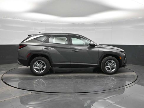 New 2026 Hyundai Tucson SE AWD/4WD image 9