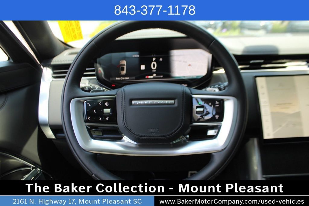 Used 2024 Land Rover Range Rover SE AWD/4WD image 11