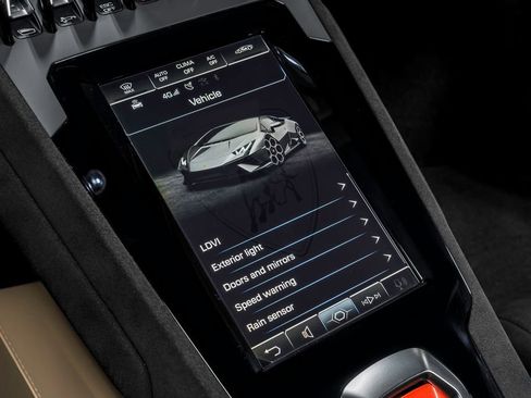 Used 2024 Lamborghini Huracan Tecnica RWD image 27