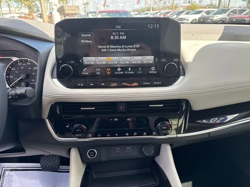 Certified 2023 Nissan Rogue SL w/ SL Premium Package image 19