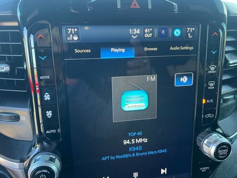 Used 2023 RAM 1500 Laramie image 26