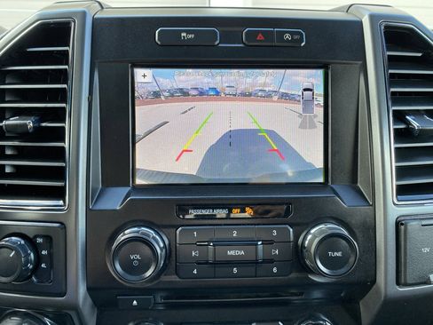 Used 2018 Ford F150 XLT w/ Equipment Group 302A Luxury image 26