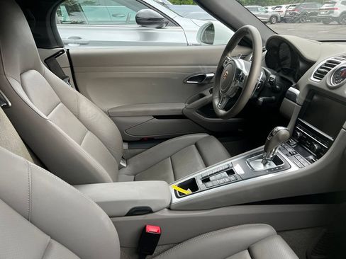 Used 2013 Porsche Boxster S RWD image 8