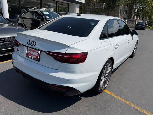 Used 2023 Audi S4 Premium Plus w/ Premium Plus Package AWD/4WD image 11