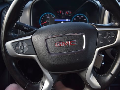 Used 2019 GMC Canyon SLE w/ Trailering Package AWD/4WD image 11