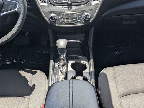 Used 2024 Chevrolet Malibu LT FWD image 18