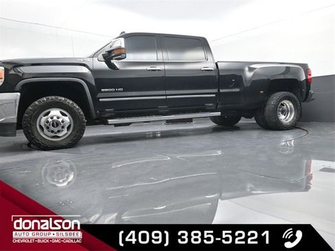 Used 2018 GMC Sierra 3500 SLT w/ Duramax Plus Package image 18