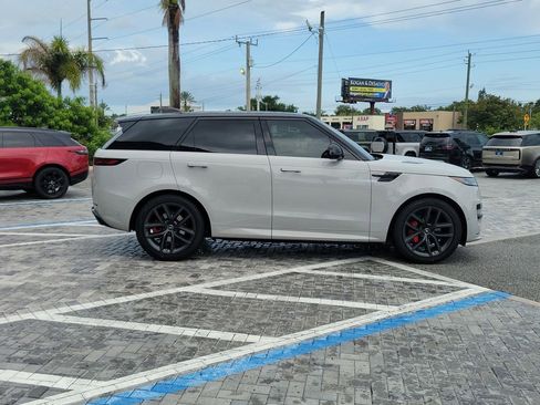 Certified 2024 Land Rover Range Rover Sport Dynamic SE AWD/4WD image 6