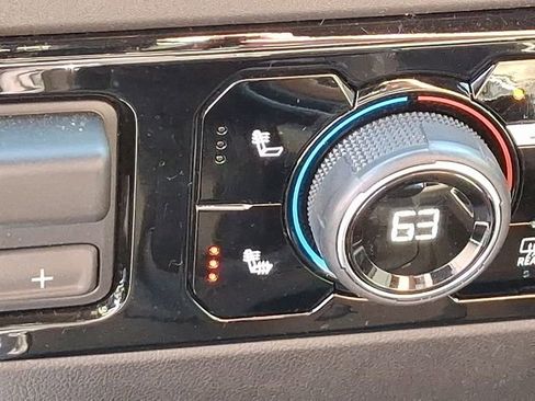 Used 2023 Chevrolet Silverado 1500 RST image 29