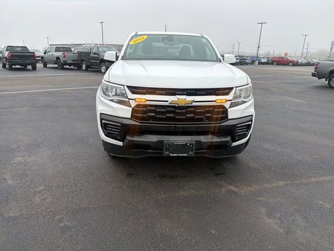 Used 2022 Chevrolet Colorado LT w/ Fleet Safety Package AWD/4WD image 2