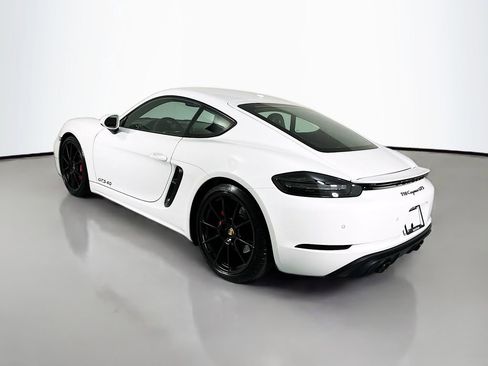 Certified 2024 Porsche 718 Cayman GTS RWD image 3