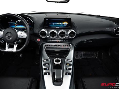 Used 2021 Mercedes-Benz AMG GT Roadster image 27