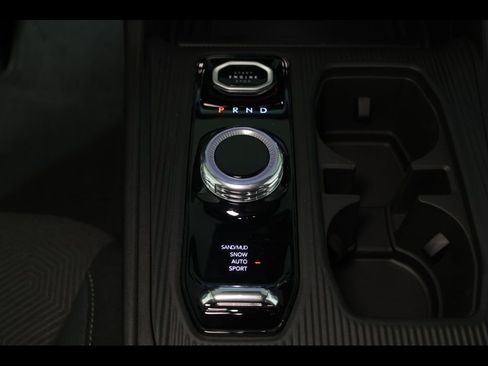 New 2026 Jeep Cherokee Overland AWD/4WD image 15