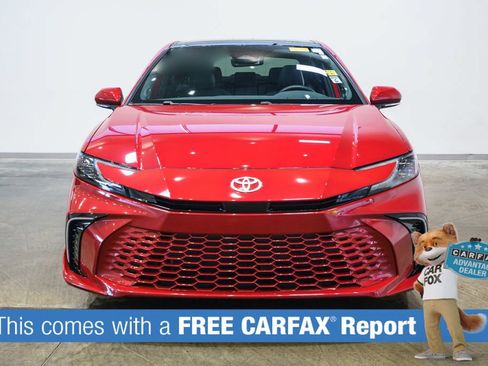 Used 2025 Toyota Camry XSE FWD image 2
