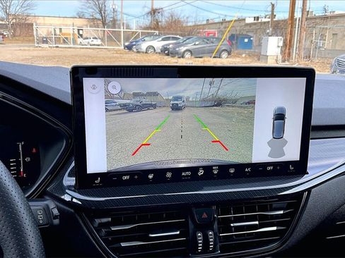 Certified 2023 Ford Escape ST-Line w/ Tech Pack #1 image 21