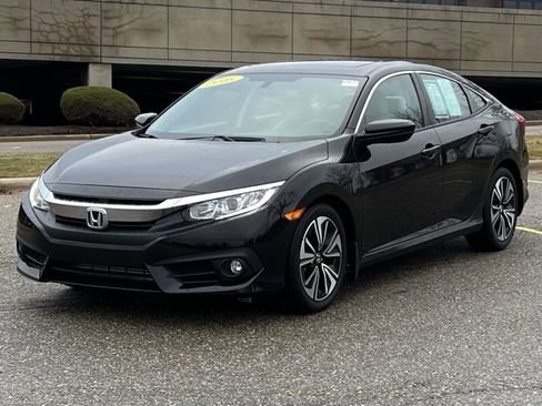 Used 2016 Honda Civic EX-T image 3