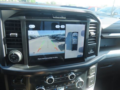 Used 2022 Toyota Avalon Limited w/ Advanced Safety Package FWD image 31