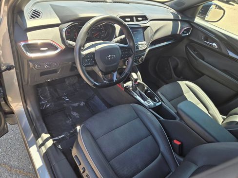 Used 2023 Chevrolet TrailBlazer RS AWD/4WD image 18